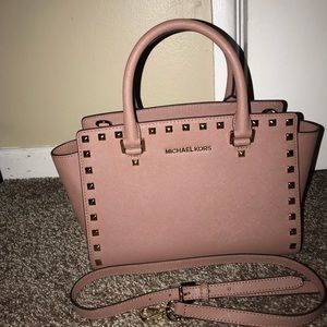 ❗️Sold ❗️ Michael kors Medium Selma Dusty Rose
